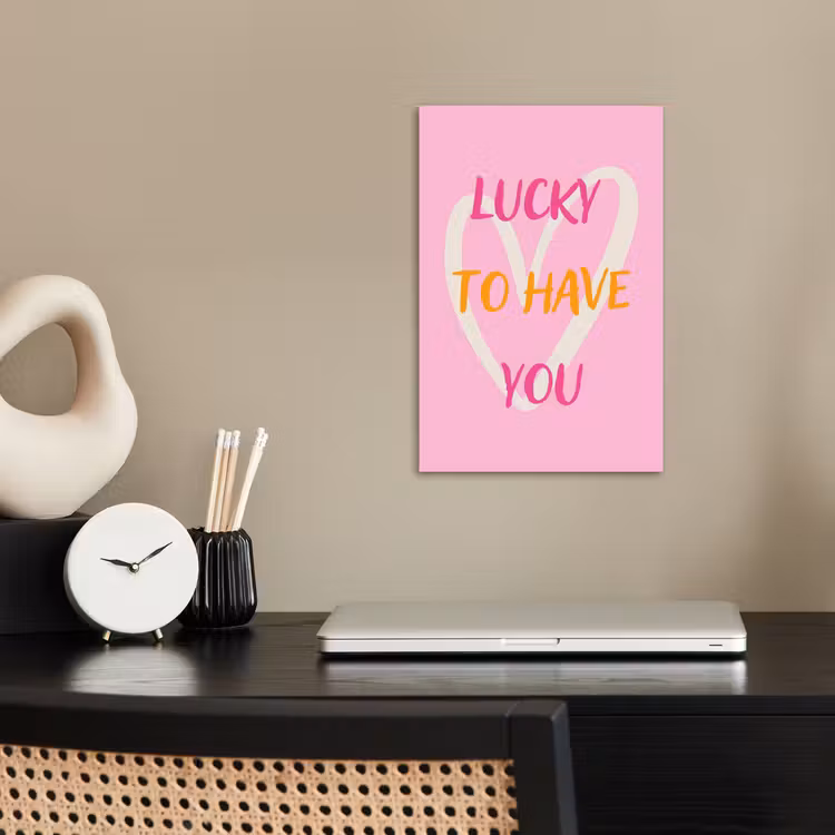 Lucky - Love - Valentijn - Roze poster papier klein -sfeer1