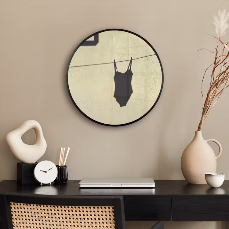 Badpak - Schaduw - Muur - Zomer - Minimalistisch Fotolijst rond zonder passe partout klein -sfeer1