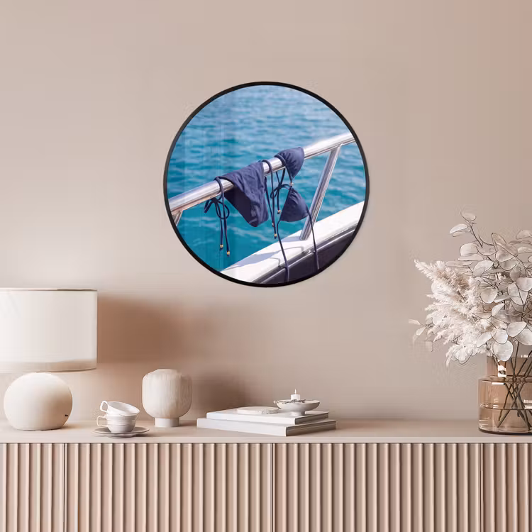 Bikini - Reling - Zee - Zomer - Blauw Fotolijst rond zonder passe partout klein -sfeer3
