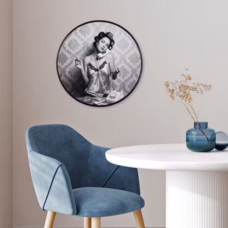 Chic - Vrouw - Zwart - Wit Fotolijst rond zonder passe partout klein -sfeer2