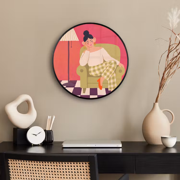 Vrouw - Rust - Interieur - Modern - Kunst Fotolijst rond zonder passe partout klein -sfeer1