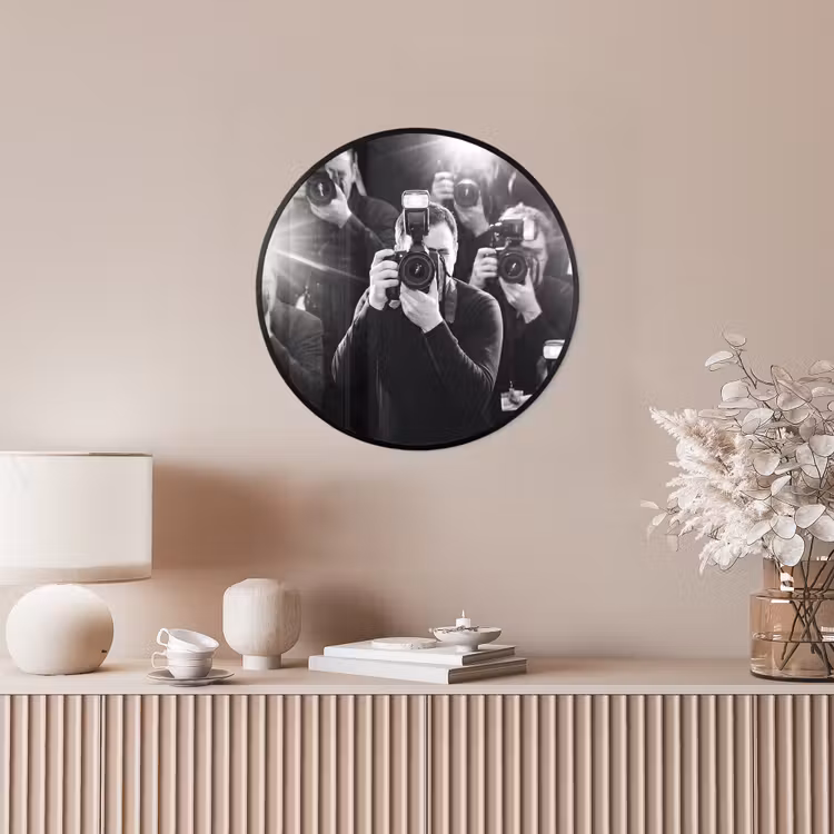 Mensen - Camera - Flitslicht - Zwart-wit - Media Fotolijst rond zonder passe partout klein -sfeer3