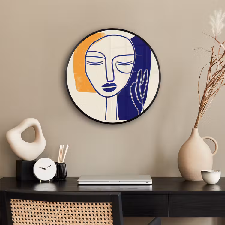 Minimalistisch - Gezicht - Hand - Oranje - Blauw Fotolijst rond zonder passe partout klein -sfeer1