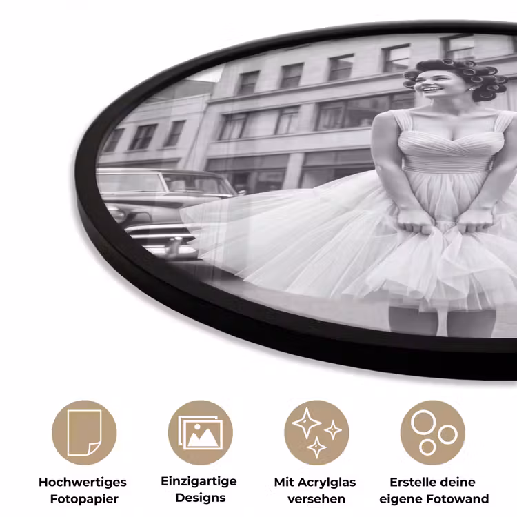 Retro - Vrouw - Zwart - Wit Fotolijst rond zonder passe partout klein -closeup_DE