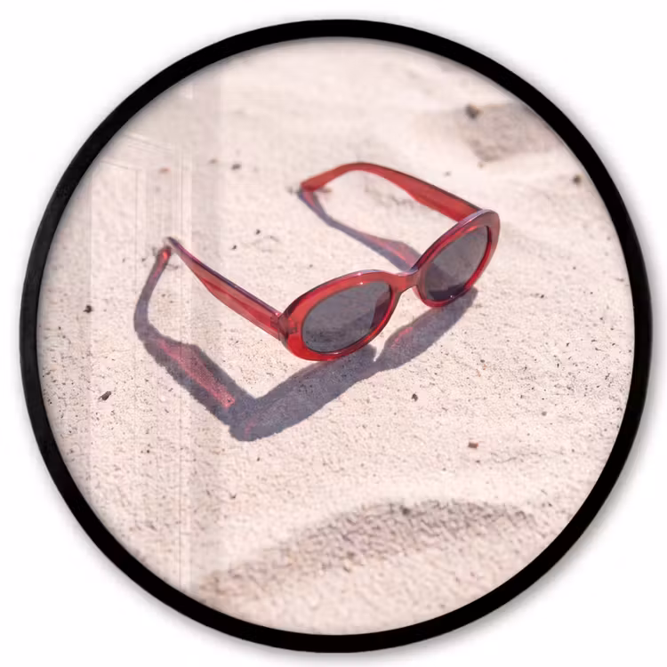 Zonnebril - Strand - Vakantie - Rood Fotolijst rond zonder passe partout klein -3d