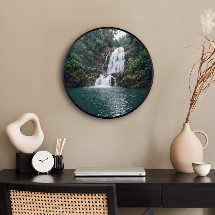 Waterfall - Forest - Nature - Greenkhgyguyg Fotolijst rond zonder passe partout klein -sfeer1