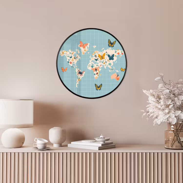 Wereldkaart - Vlinders - Dromerig Fotolijst rond zonder passe partout klein -sfeer3