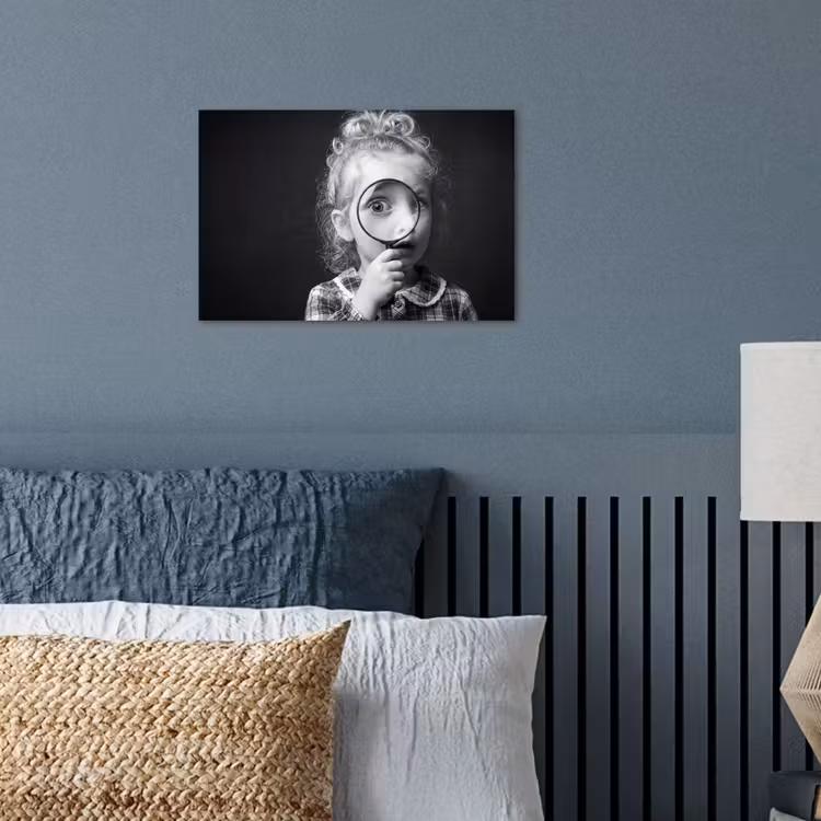 Kind - Vergrootglas - Portret - Zwart-wit poster papier klein -sfeer2