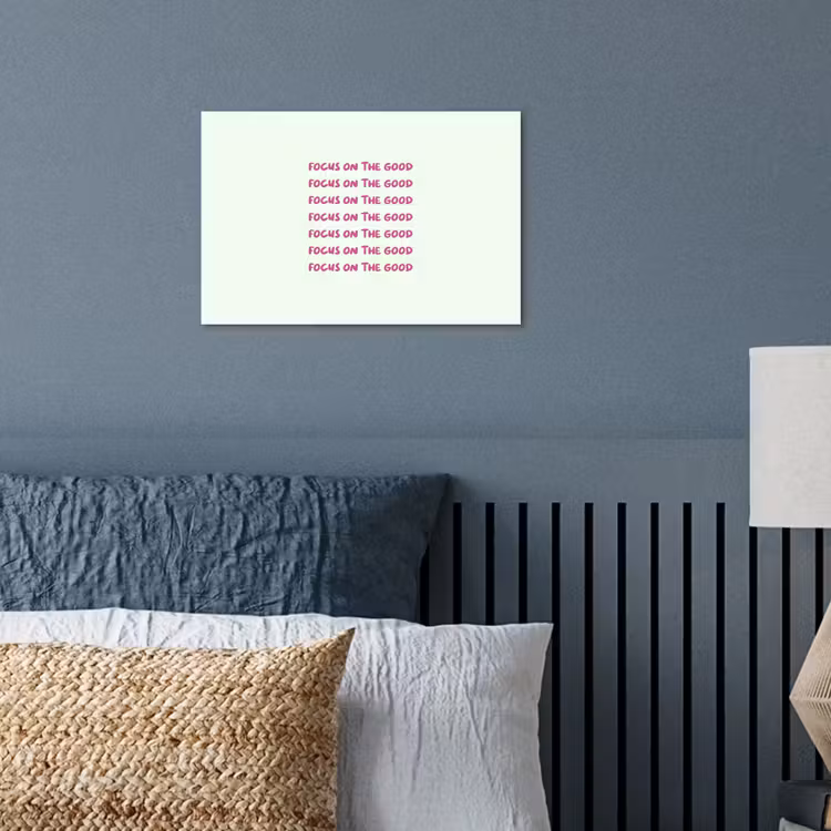 Focus on the good - Roze poster papier klein -sfeer2
