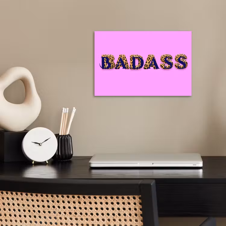 Felroze - Badass - Panterprint - Schaduw poster papier klein -sfeer1