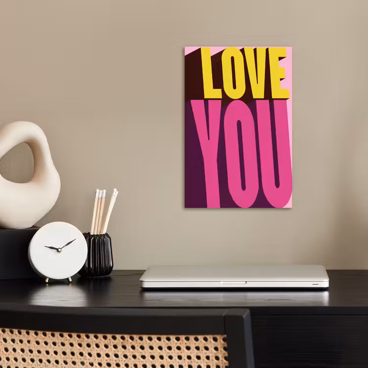 Love - Tekst - Roze - Valentijn poster papier klein -sfeer1