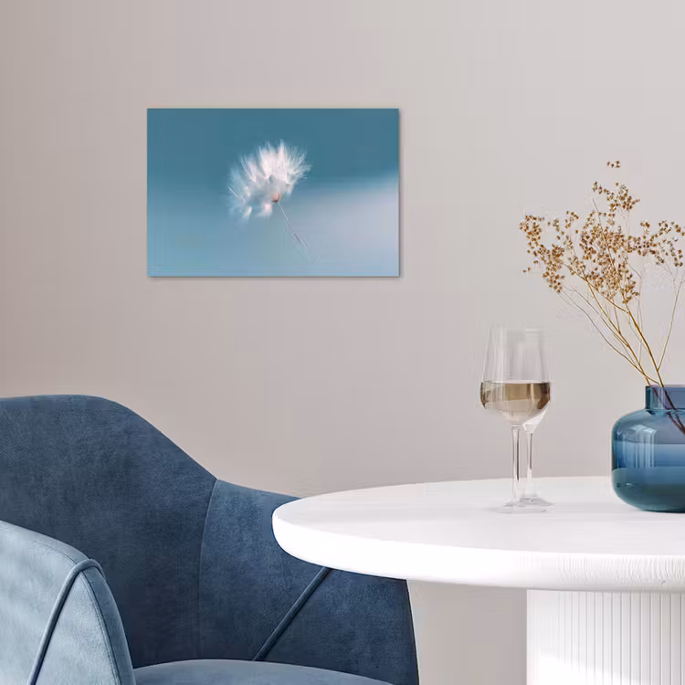 Paardenbloempluisje - Blauw - Lucht poster papier klein -sfeer3