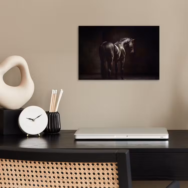 Krachtig - Paard - Donker poster papier klein -sfeer1