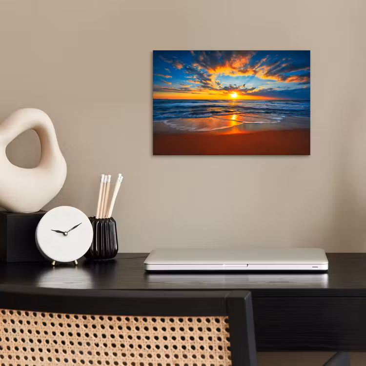 Zee - Zonsondergang - Strand - Wolken - Oranje poster papier klein -sfeer1