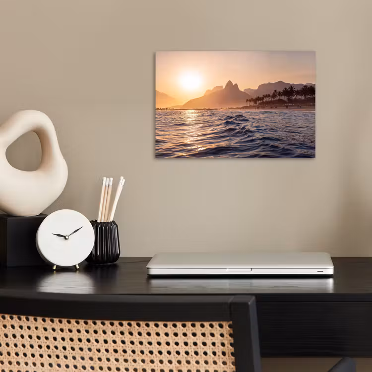 Zee - Golven - Zonsondergang - Kust - Goud poster papier klein -sfeer1