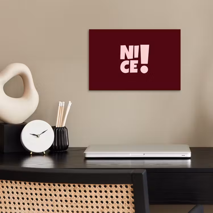 Nice - Uitroepteken - Rood poster papier klein -sfeer1