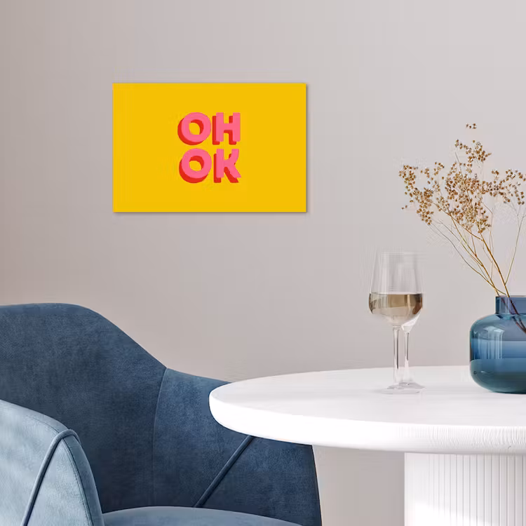 Oh ok - 3D - Geel - Roze poster papier klein -sfeer3