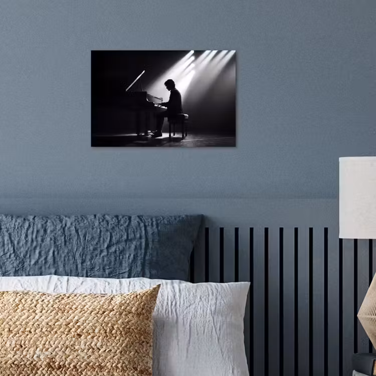 Persoon - Piano - Muziek - Zwart-wit - Podium poster papier klein -sfeer2