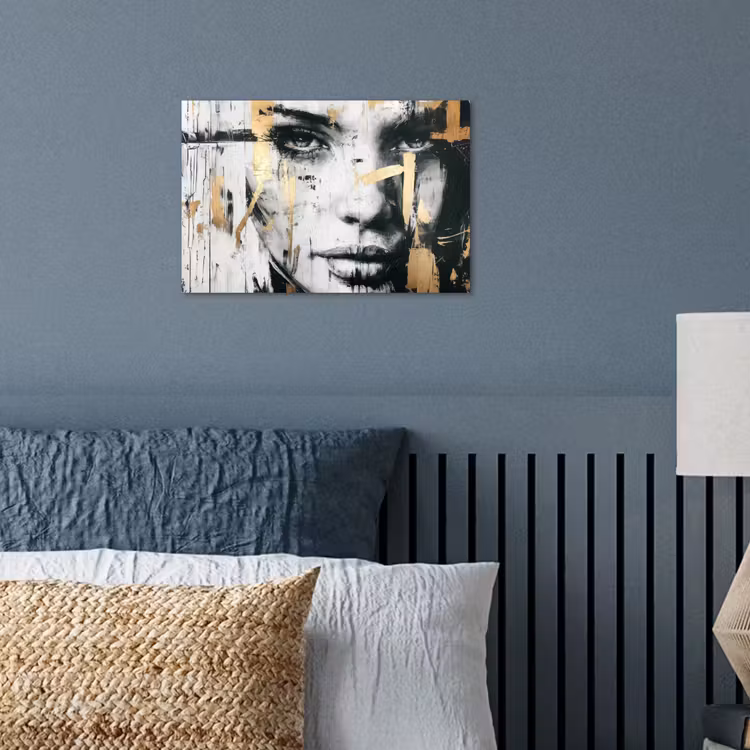 Portret - Vrouw - Penseelstreken - Goud poster papier klein -sfeer2