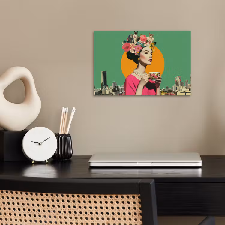 Retro - Vrouw - Stad - Zon poster papier klein -sfeer1