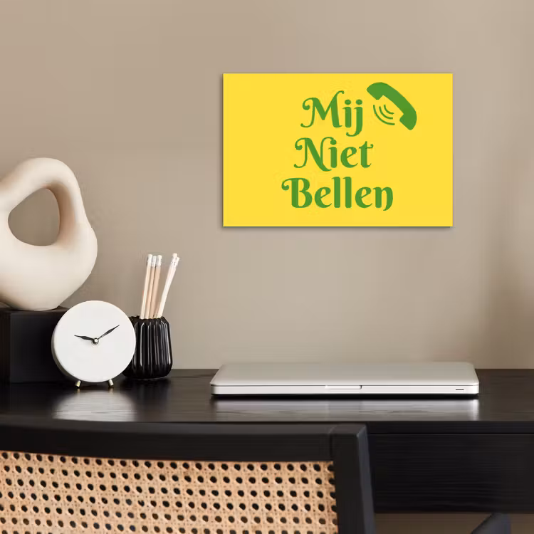 Mij niet bellen - Telefoon - Geel poster papier klein -sfeer1