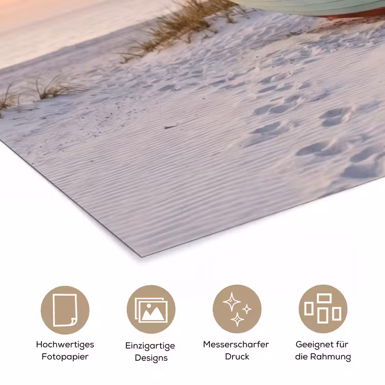 Rustiek - Roeiboot - Zandstrand poster papier klein -tcloseup_DE