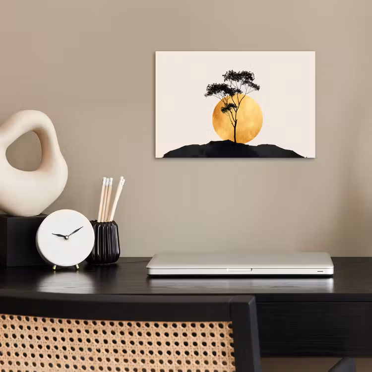 Zwarte boom - Gouden cirkel - Heuvel poster papier klein -sfeer1