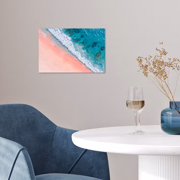 Strand - Oceaan - Golven - Roze Zand - Natuur poster papier klein -sfeer3