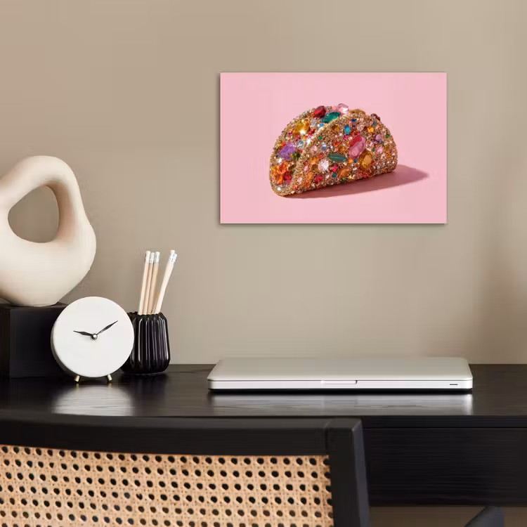 Taco - Kleurrijk - Edelstenen - Goud poster papier klein -sfeer1