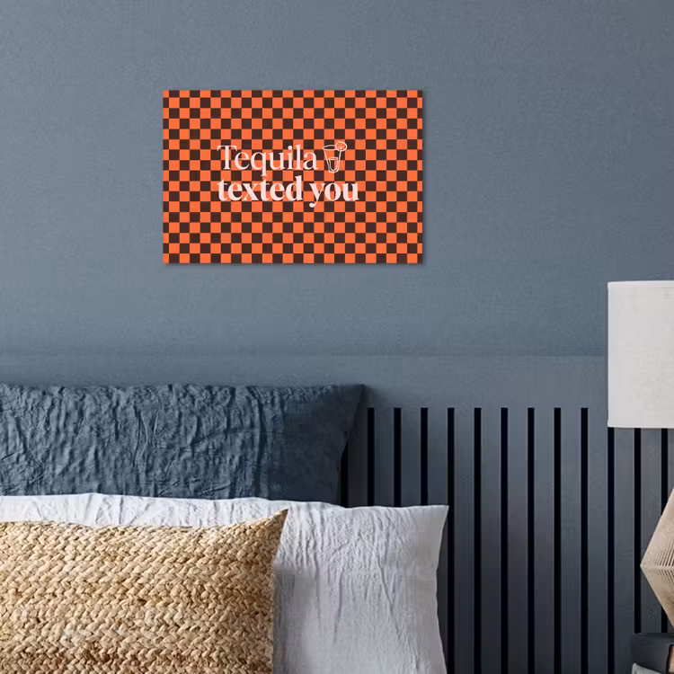 Tequila texted you - Glas - Vierkanten - Oranje poster papier klein -sfeer2