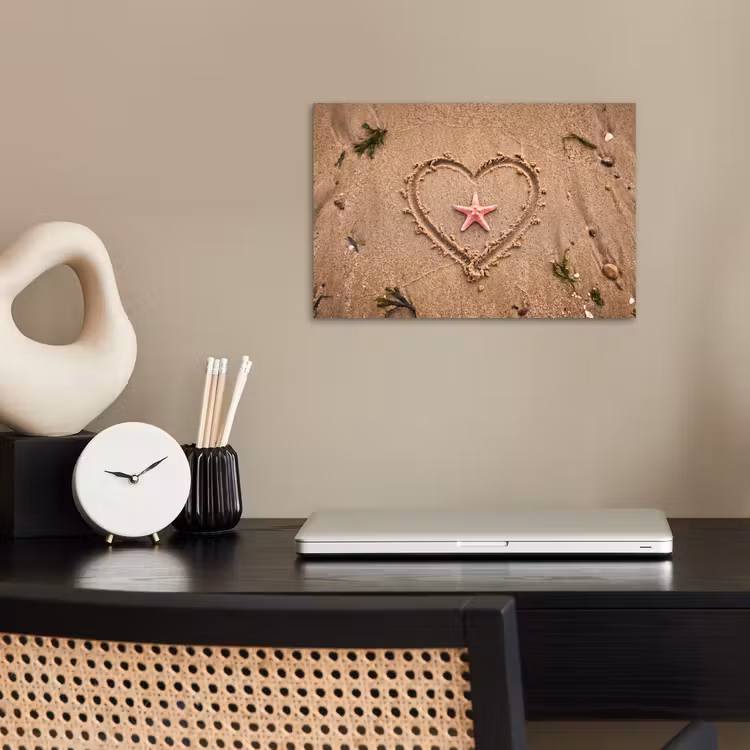 Dieren - Hart - Strand - Zand - Roze poster papier klein -sfeer1