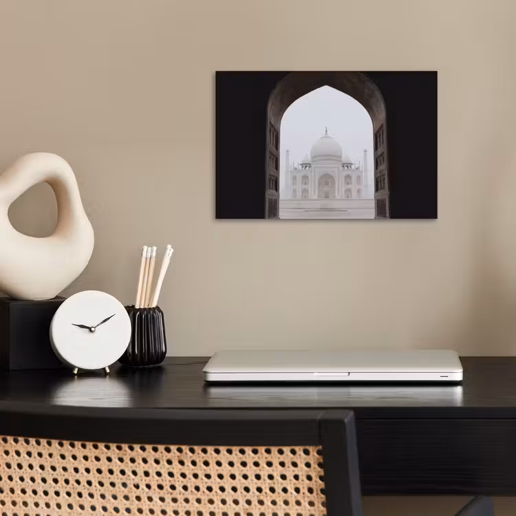 Donkere poort - Symmetrische koepel - Minaretten poster papier klein -sfeer1