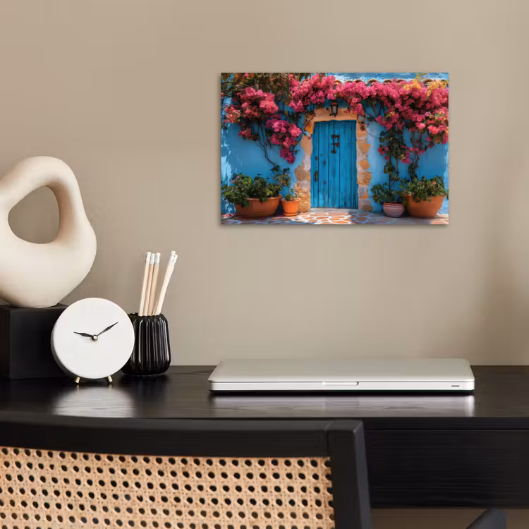 Deur - Hout - Bloemen - Blauw poster papier klein -sfeer1