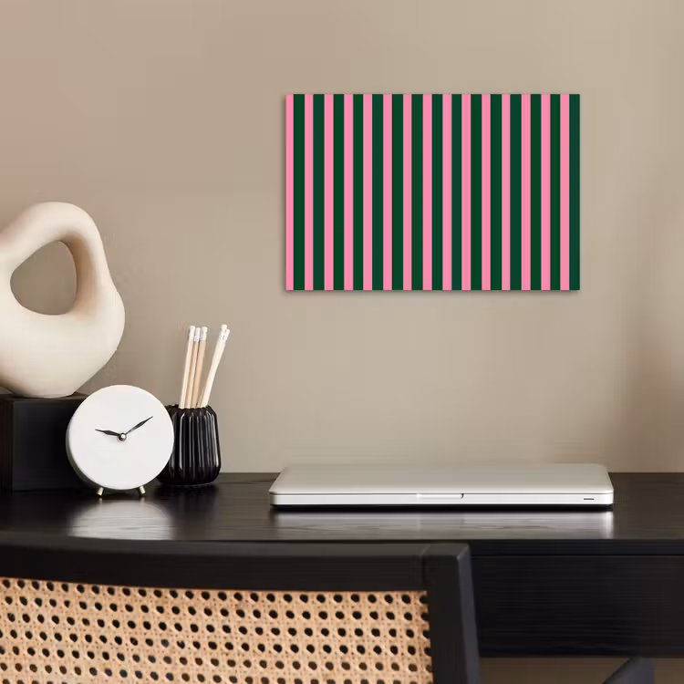Verticale strepen - Groen - Roze poster papier klein 62 -sfeer1