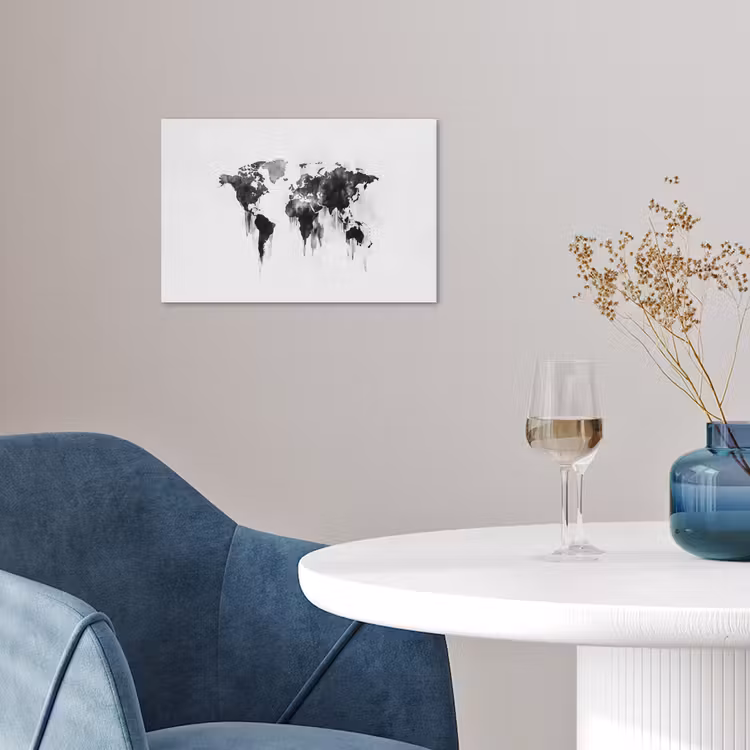 Wereldkaart - Grijs - Zwart - Inkt poster papier klein -sfeer3