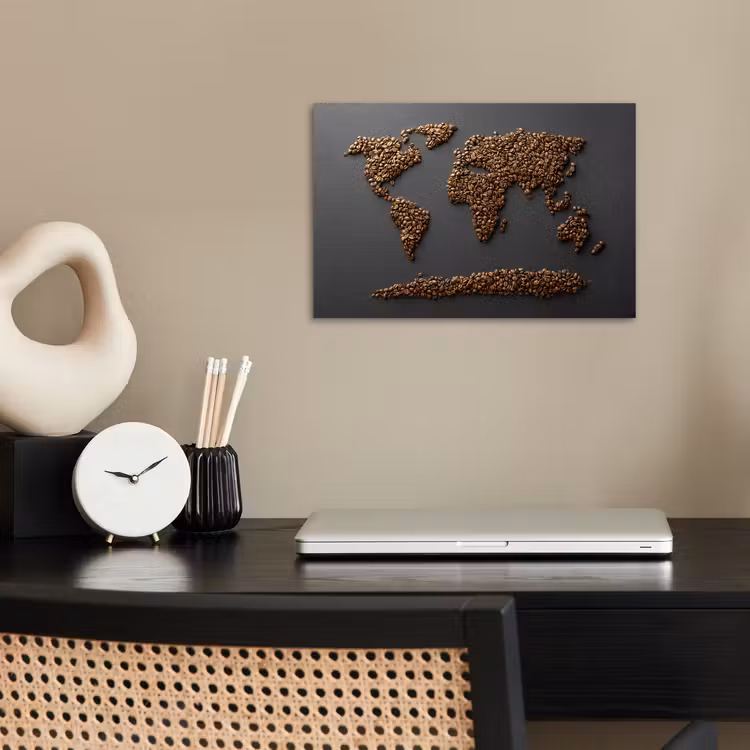 Wereldkaart - Koffie - Grijs poster papier klein -sfeer1
