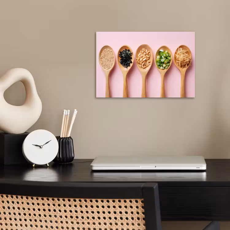 Ingrediënten - Lepels - Hout - Roze poster papier klein -sfeer1