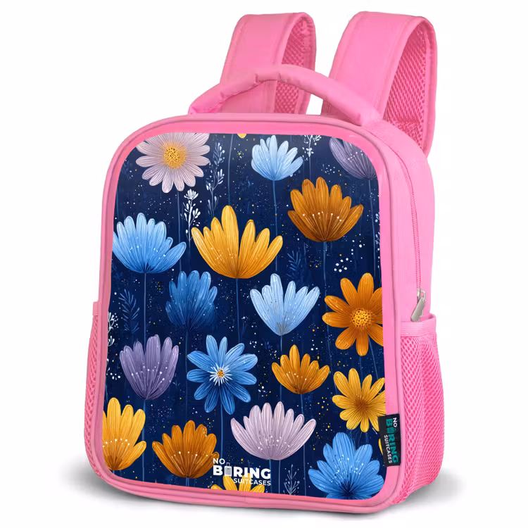 Bloemen op een donkerblauwe achtergrond Kinderrugzak - Roze middel -schuin