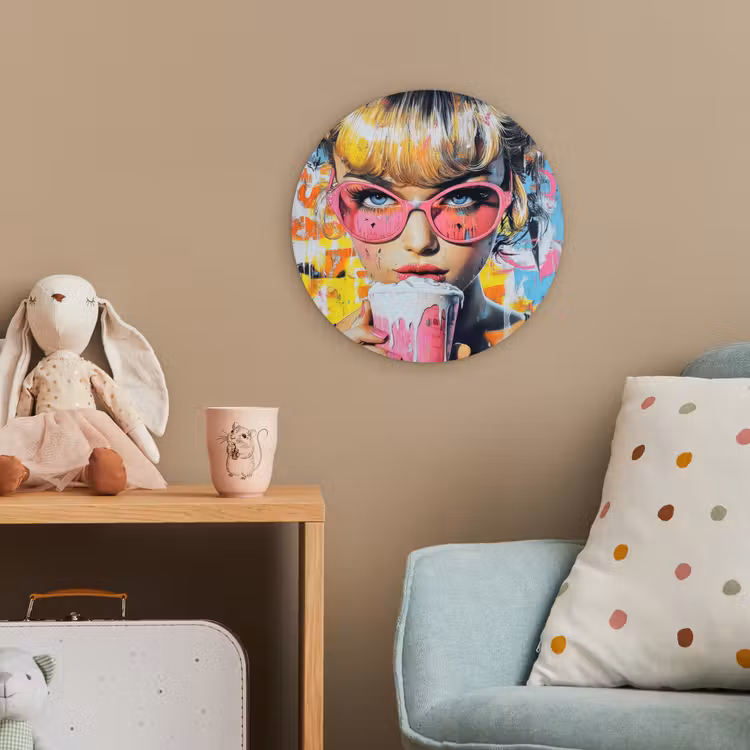 Expressief - Milkshake - Vrouw - Felle kleuren Wandcirkel kunststof plaat 5mm dik klein -tsfeer1_kind