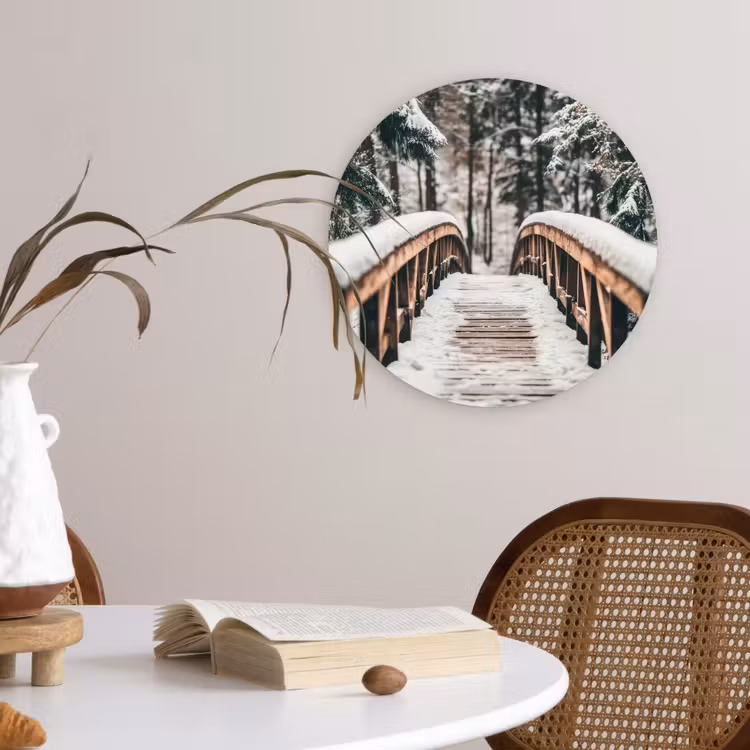 Brug - Winterlandschap - Bos - Natuur - Sneeuw Wandcirkel kunststof plaat 5mm dik klein -sfeer4
