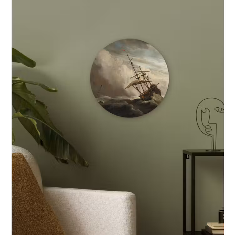 Een schip in volle zee bij vliegende storm - Schilderij van Willem van de Velde Wandcirkel kunststof plaat 5mm dik klein -sfeer3