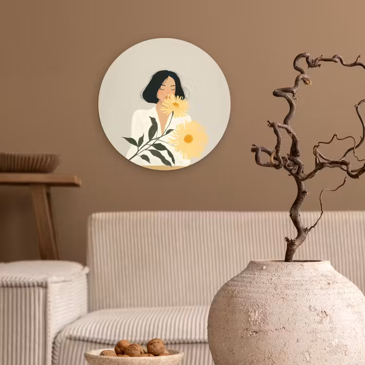 Vrouw - Bloem - Geel - Minimalistisch Wandcirkel kunststof plaat 5mm dik klein -sfeer1