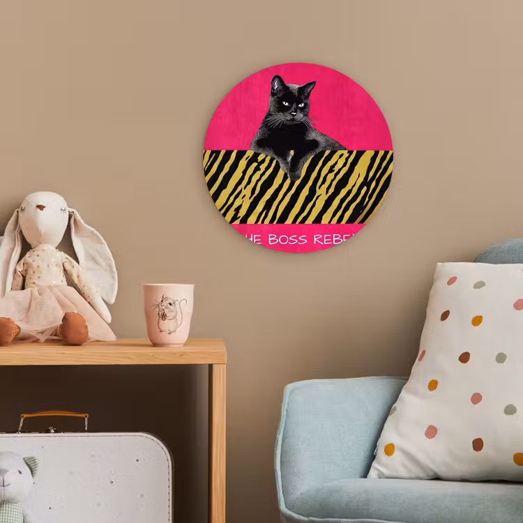 Kat - Baas - Roze - Tijgerprint Wandcirkel kunststof plaat 5mm dik klein -tsfeer1_kind