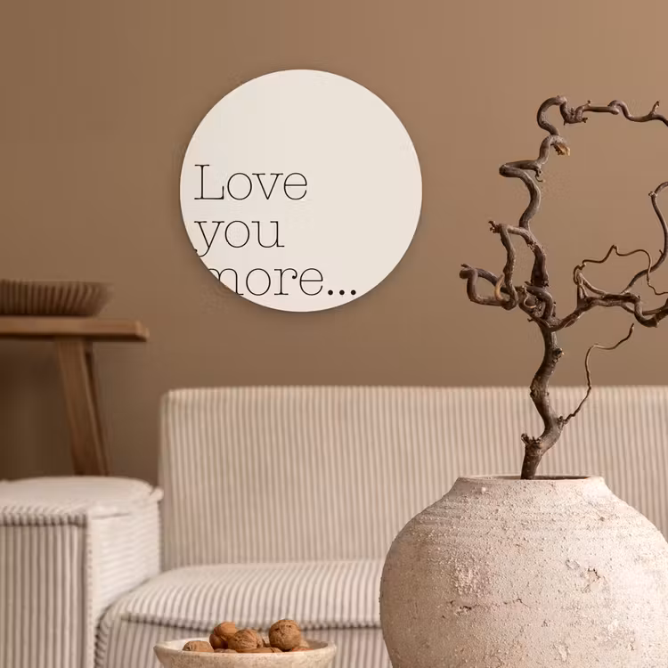 Minimalistisch - Love - Beige Wandcirkel kunststof plaat 5mm dik klein -sfeer1