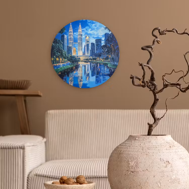 Stad Kuala Lumpur - Skyline - Wolkenkrabbers - Water Wandcirkel kunststof plaat 5mm dik klein -sfeer1