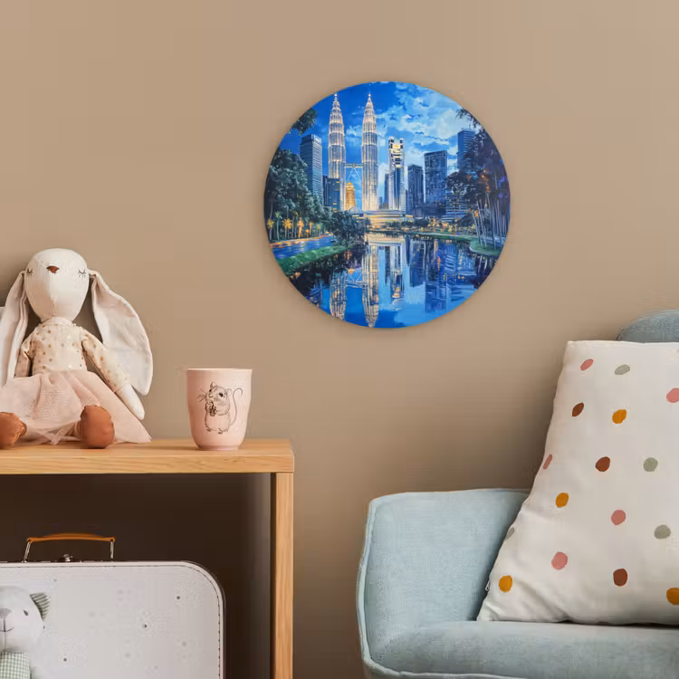Stad Kuala Lumpur - Skyline - Wolkenkrabbers - Water Wandcirkel kunststof plaat 5mm dik klein -tsfeer1_kind