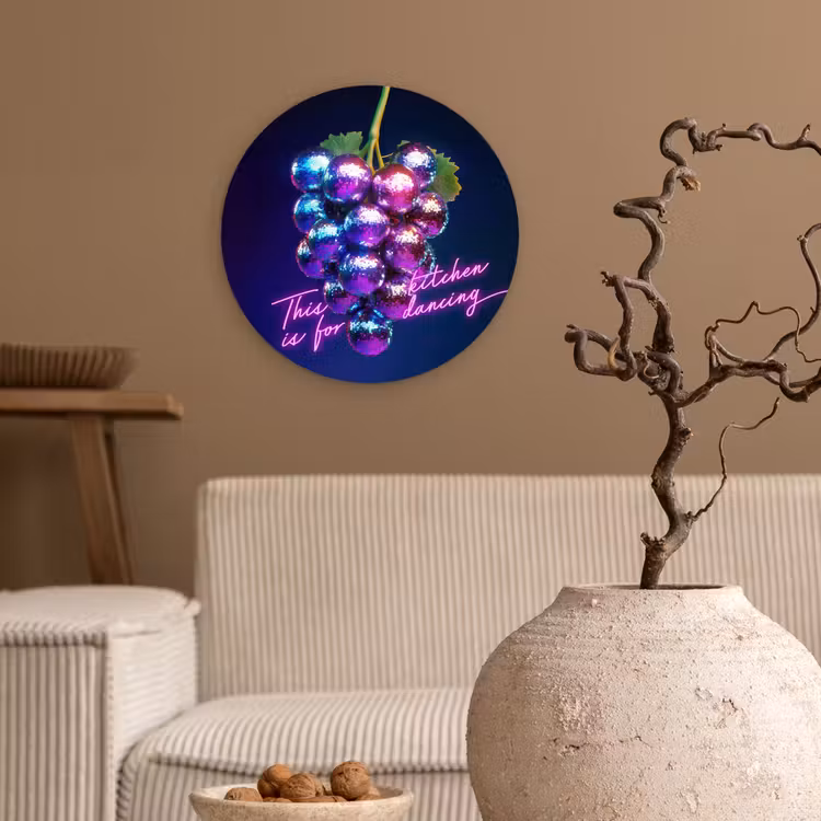 Quote - Neon - Disco - Druiven Wandcirkel kunststof plaat 5mm dik klein -sfeer1