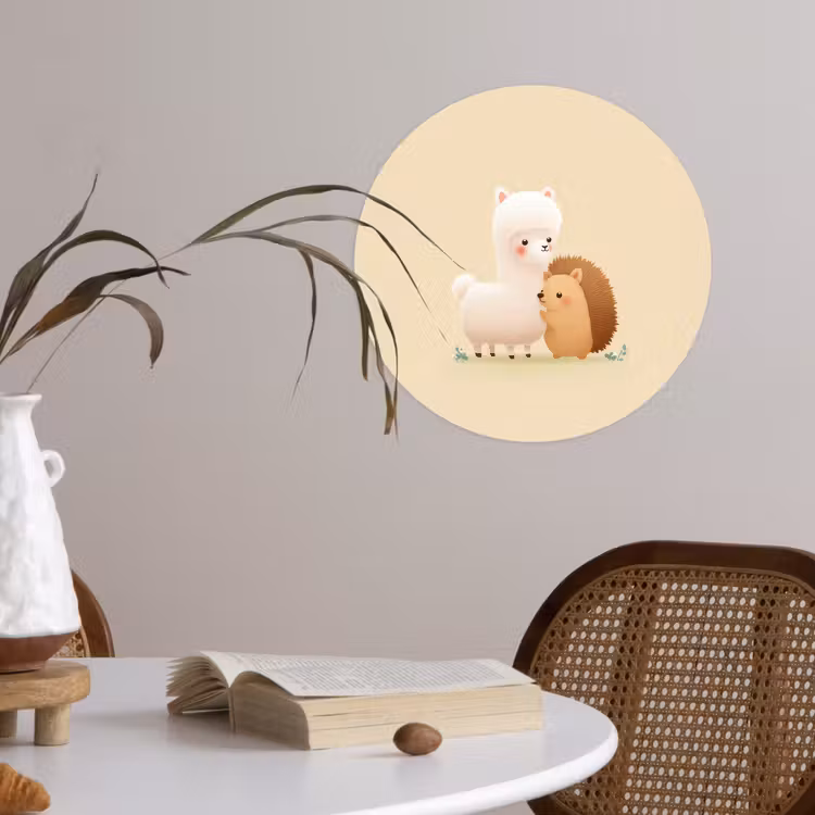 Alpaca - Egel - Bruin - Knuffelen Wandcirkel behangsticker klein -sfeer3