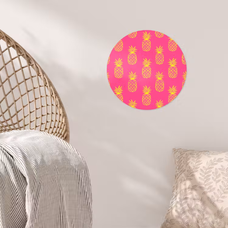 Ananas - Trendy - Roze Wandcirkel behangsticker klein 186 -sfeer4