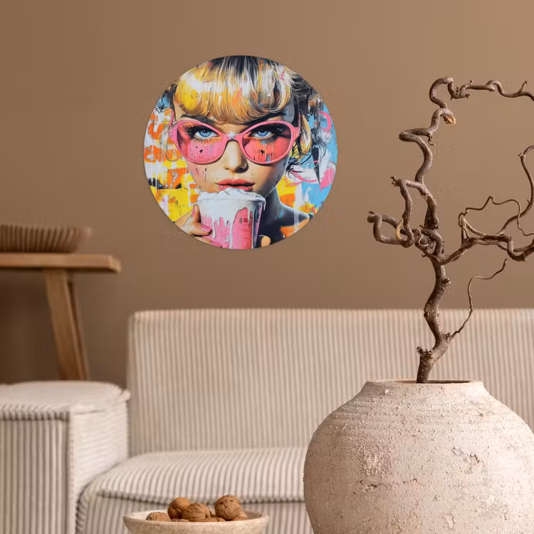 Expressief - Milkshake - Vrouw - Felle kleuren Wandcirkel behangsticker klein -sfeer1